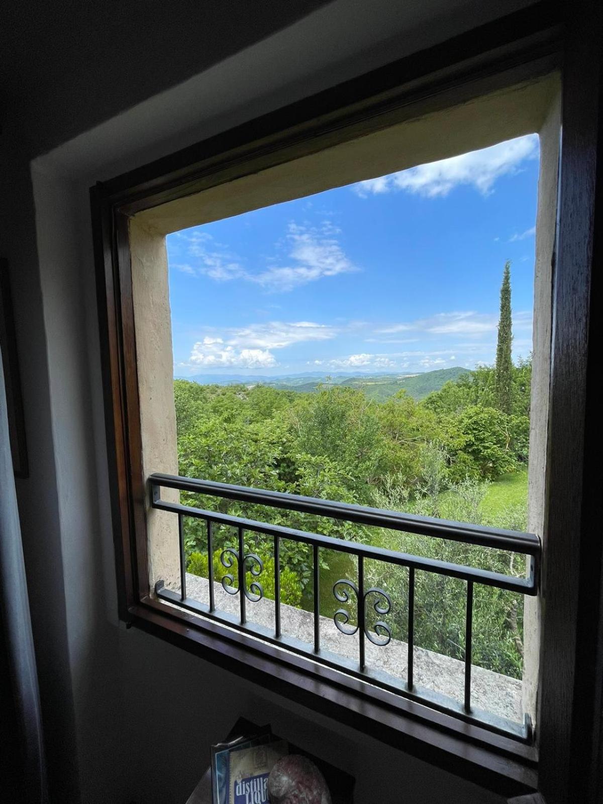 La Fonte B&B Pietralunga  Luaran gambar